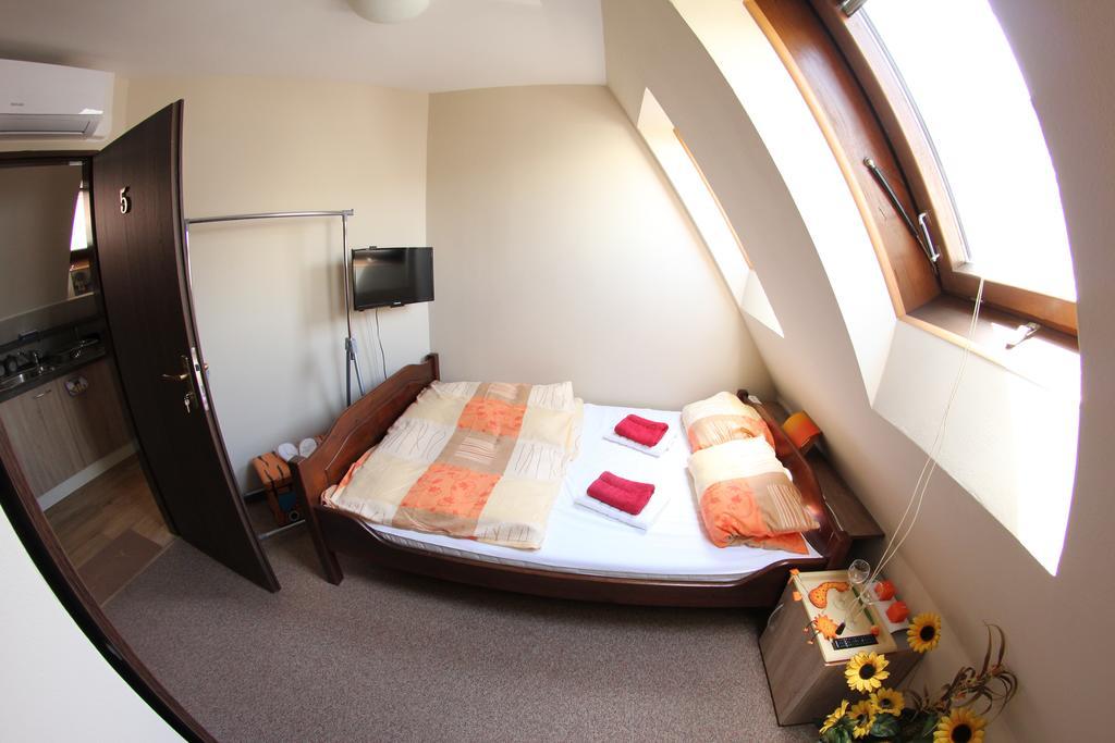 Apartmany Moravka ริคโนฟ นัด คเยชโนว์ ภายนอก รูปภาพ