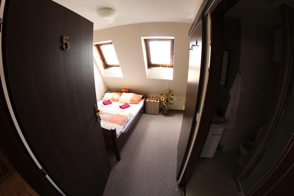 Apartmany Moravka ริคโนฟ นัด คเยชโนว์ ภายนอก รูปภาพ